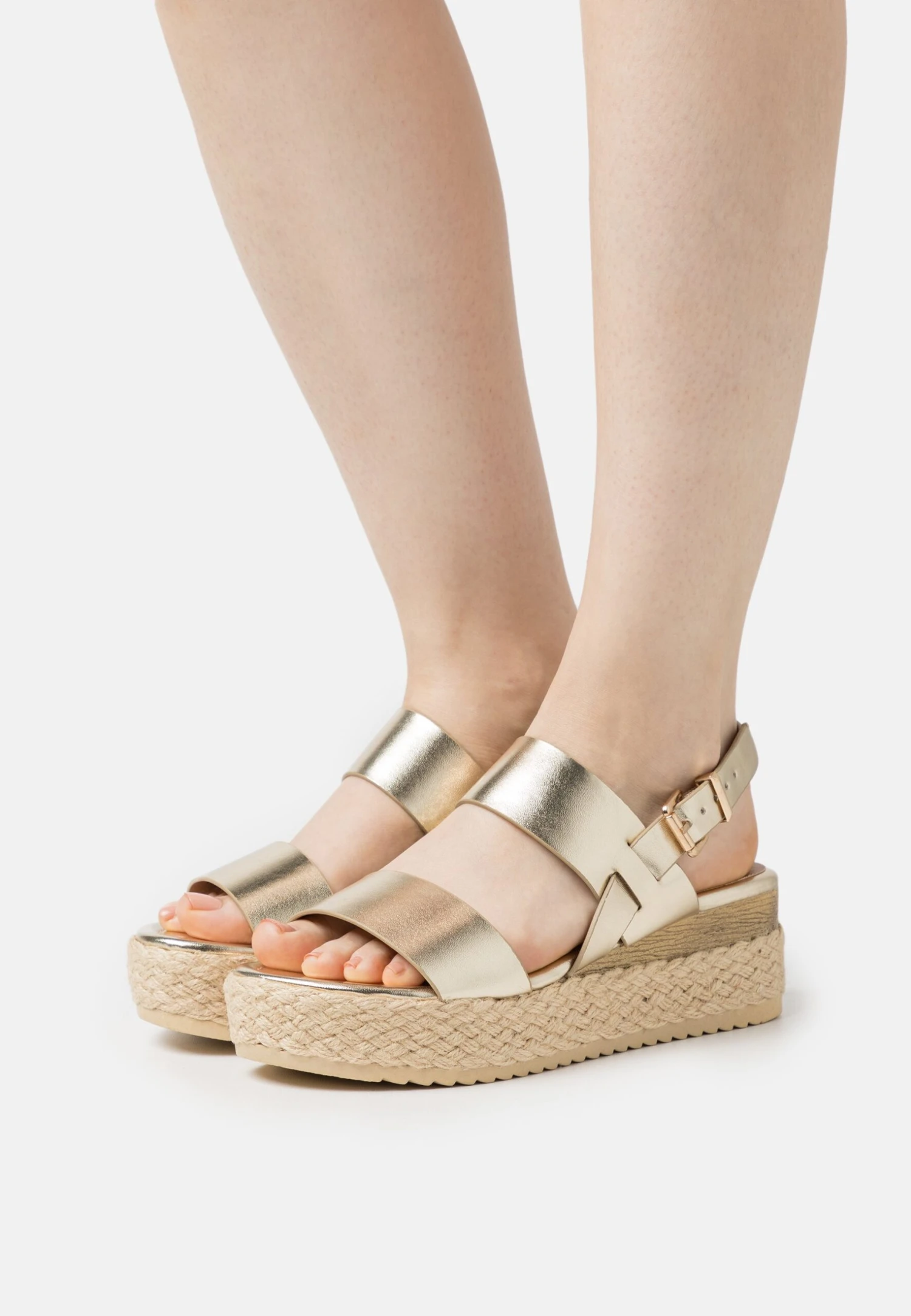 Espadrilles - Gold Anna Field Espadrilles - Gold -Anna Field 392c5ac2a7684072b5ce505499e41f55 scaled